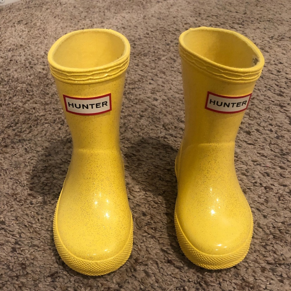 NWOB Hunter Girls Toddler Size UK 4 US 5 Boots